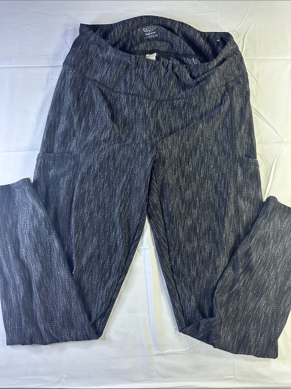 Maurices Dark Heathered Gray Patterned Leggings